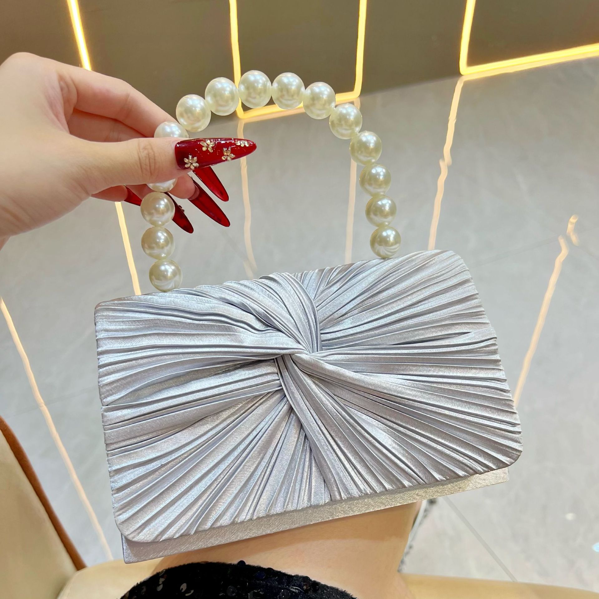 Women'S Evening Bags - Bolso de noche plisado de lujo